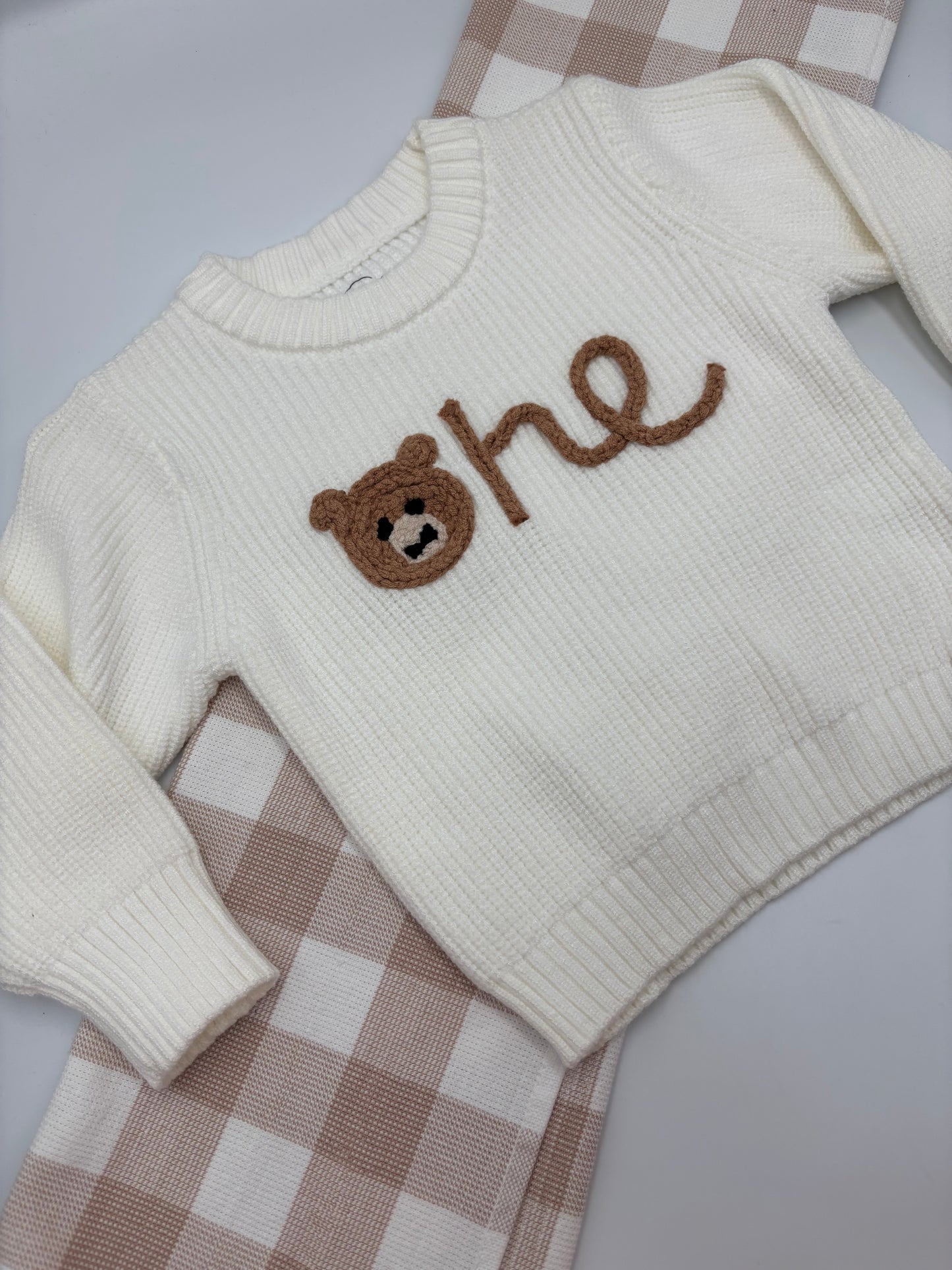 "One" Knit Jumper Bear