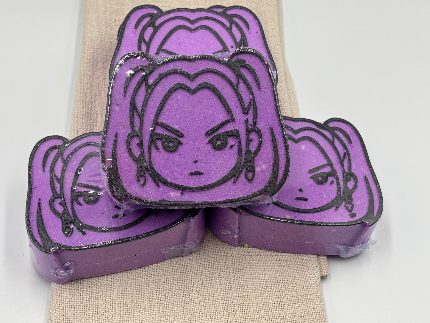 Kpop Bath Bomb | Mira