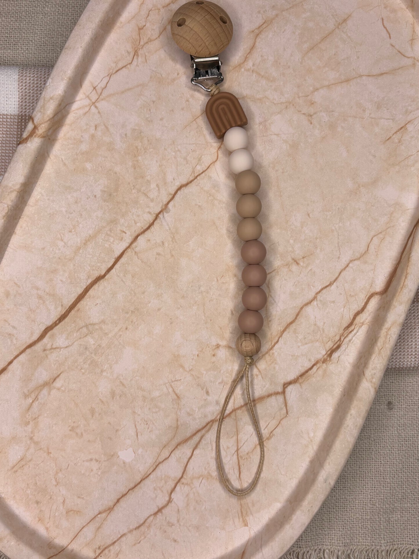 Caramel Rainbow |Silicone Dummy Chain Single