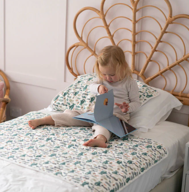 Spewy - Bed Mat - Single/King Single Chasing Rainbows