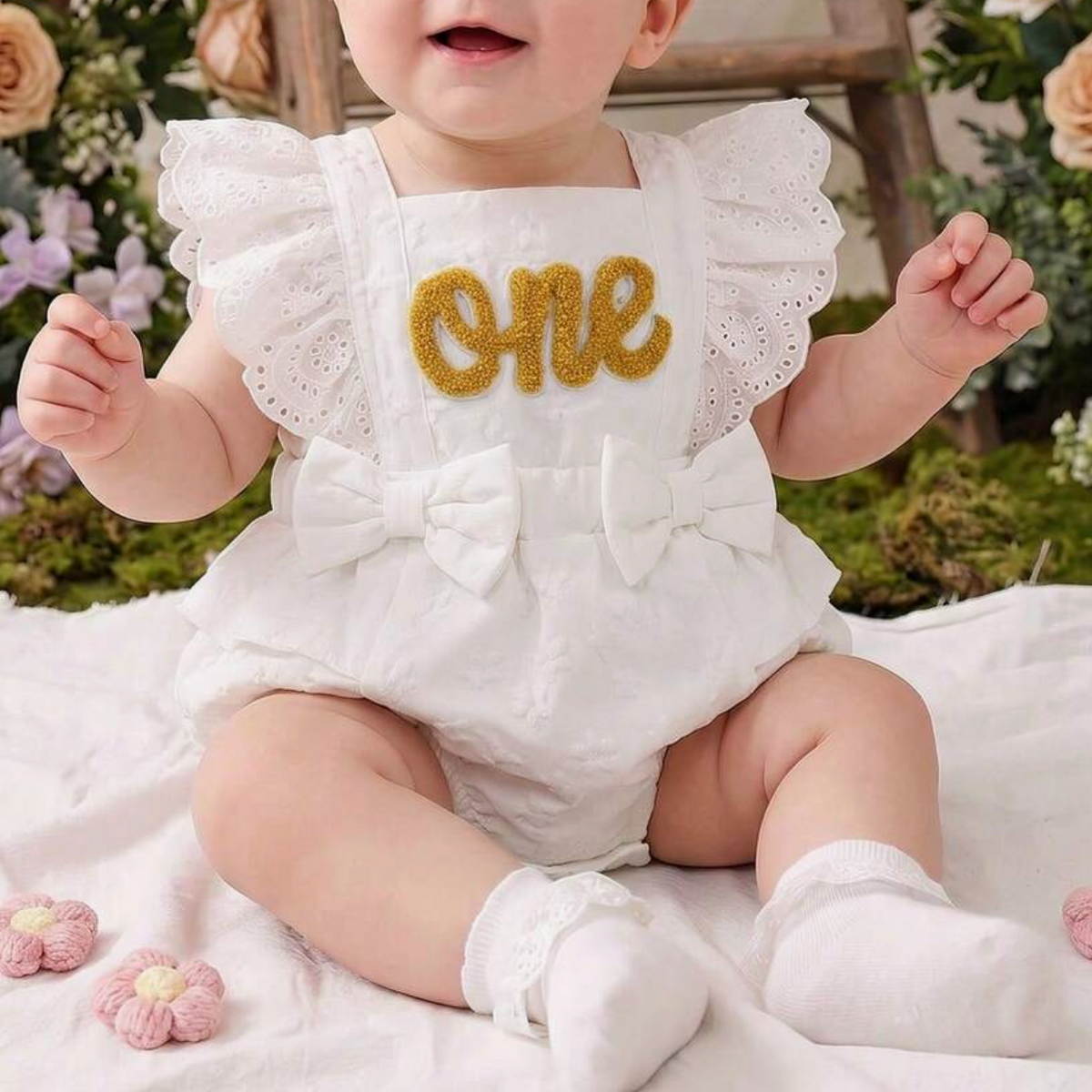 "One" Birthday Romper Cream