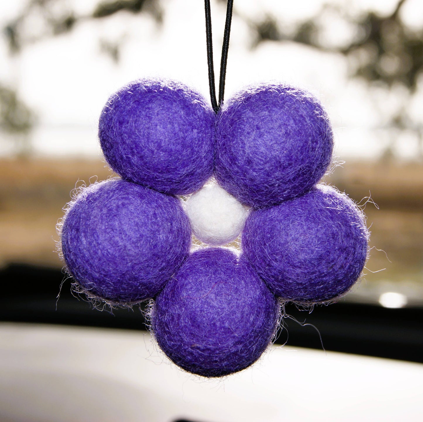 Violet Daisy Fresh Ballz