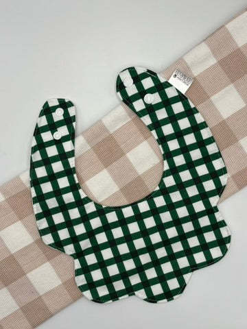 Baby Bib Scollop