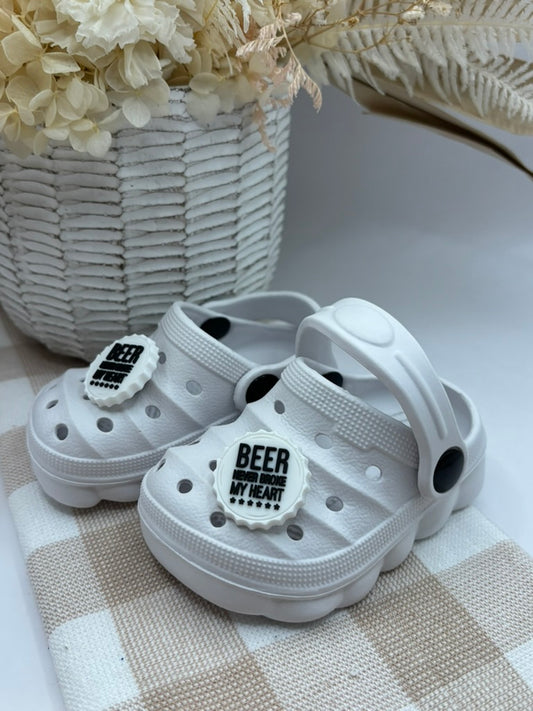 Shoe Charm | 17 | Beer never broke my heart