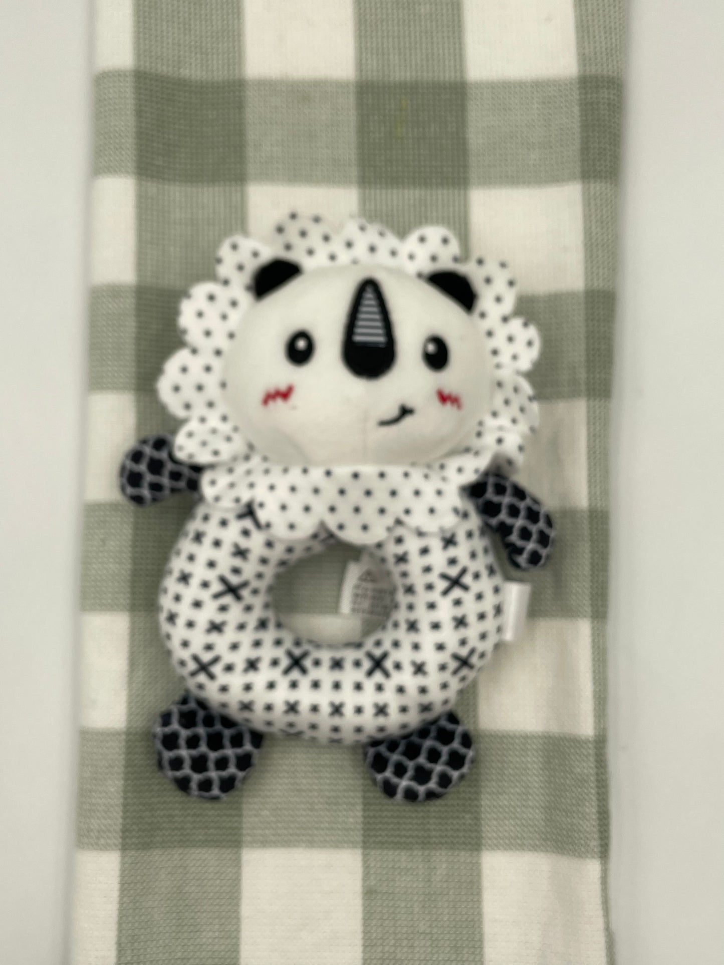 Black & White Rattle| Lion