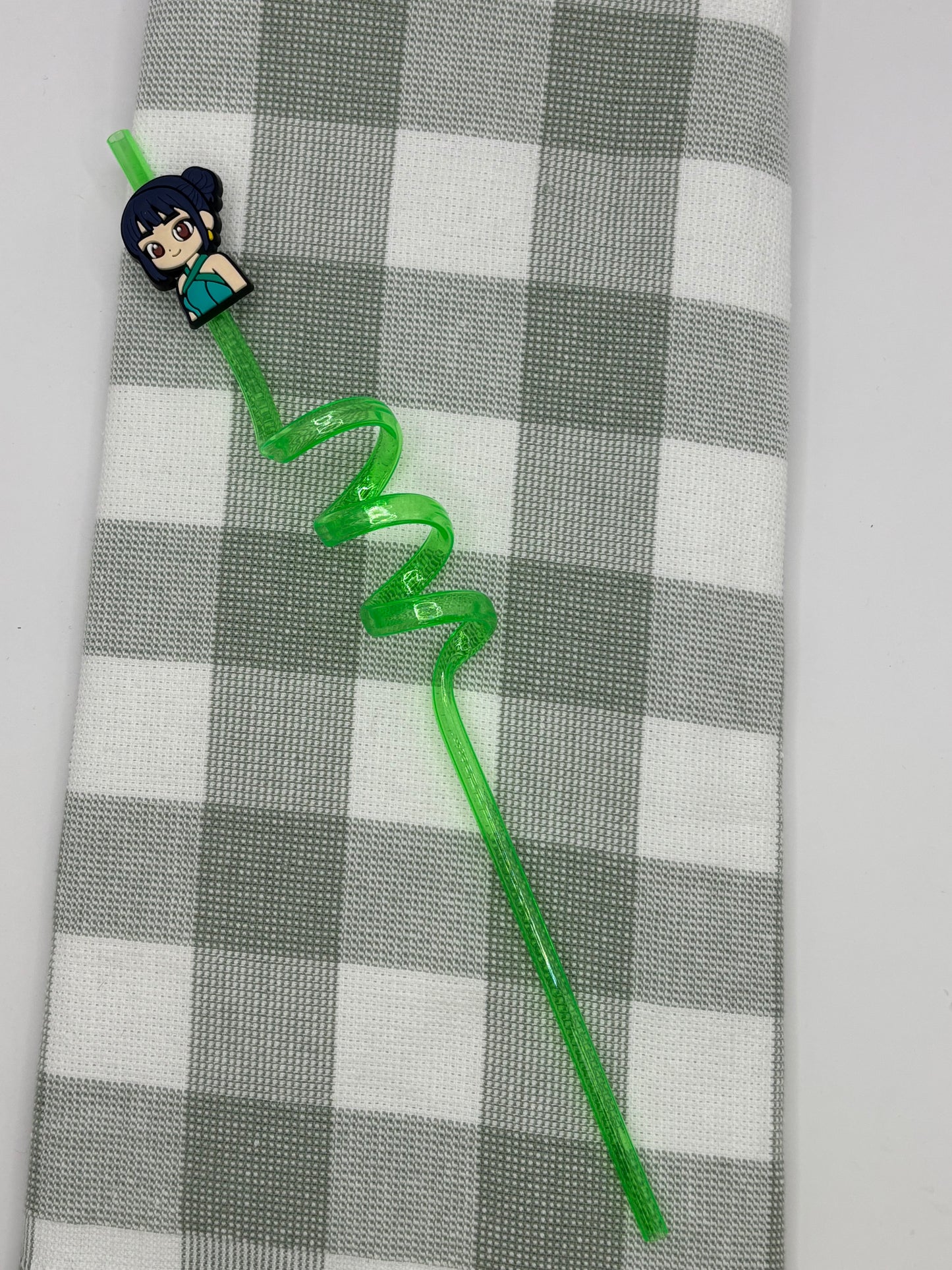 K-Pop Swirly Straw Zoey