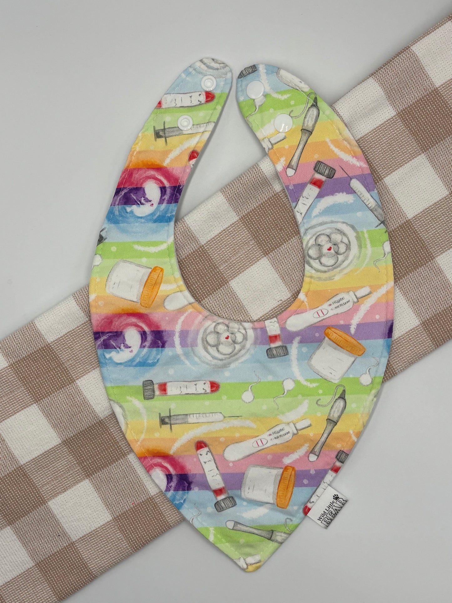 Baby Bib IVF Rainbow