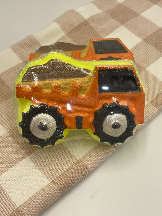 Bath Bomb | Dump Truck