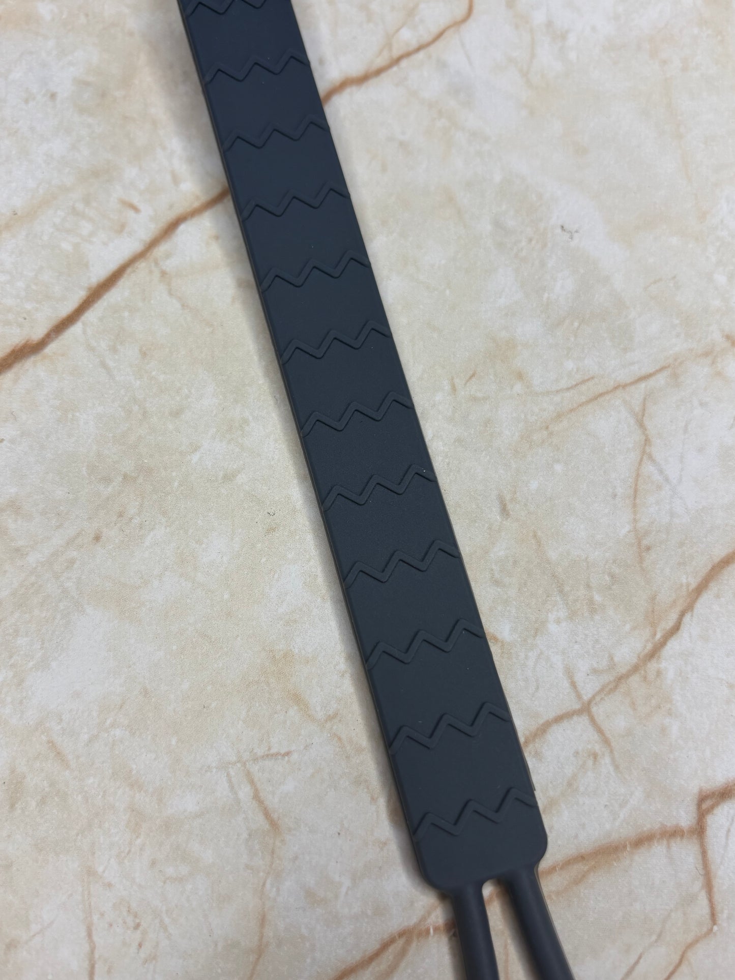 Black |Silicone Dummy Chain Single